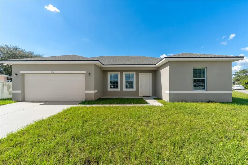 1910 Lakeview Ln, FL