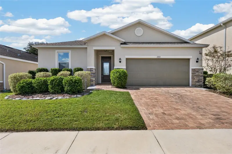11515 Brighton Knoll Loop, FL