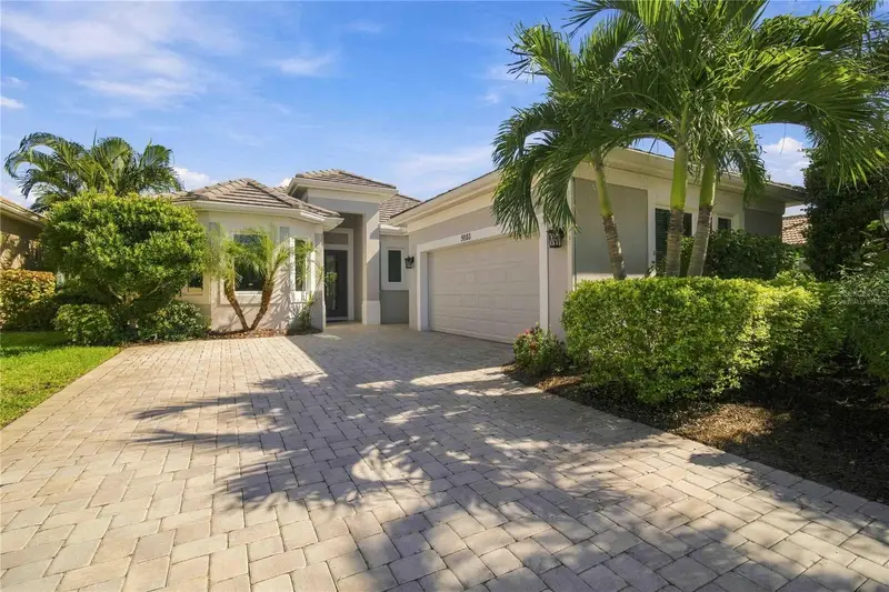 5003 Tobermory Way, FL