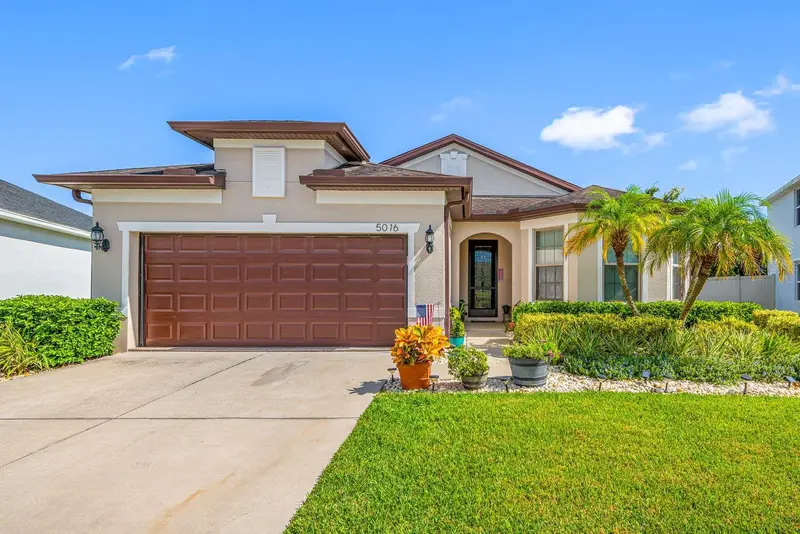 5016 Bella Armonia Cir, FL