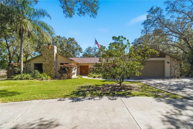 18644 Furman Dr, FL