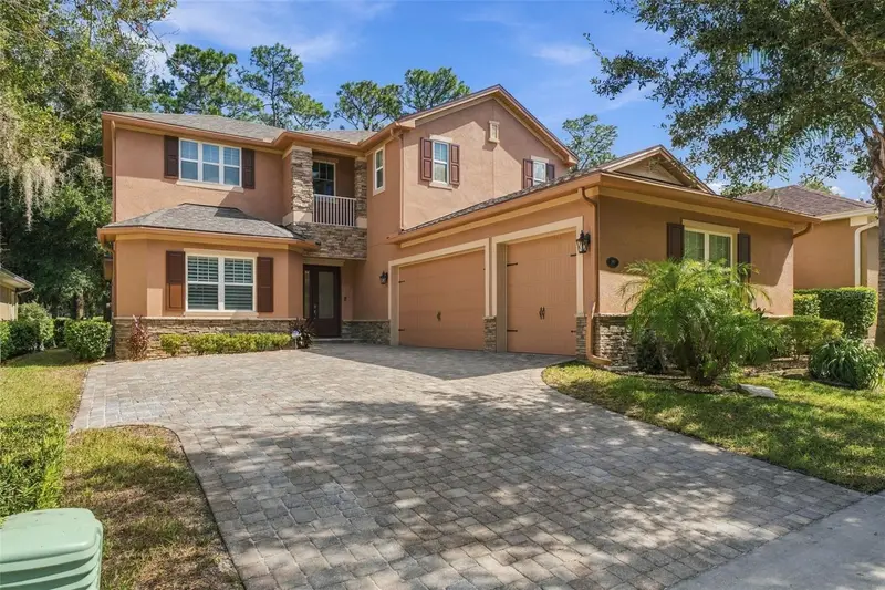 Victoria Park listing