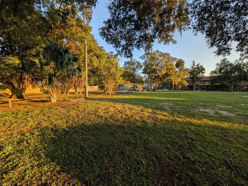 731 Liberty Ave, FL
