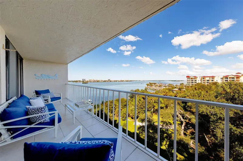 500 N Osceola Ave #609, FL
