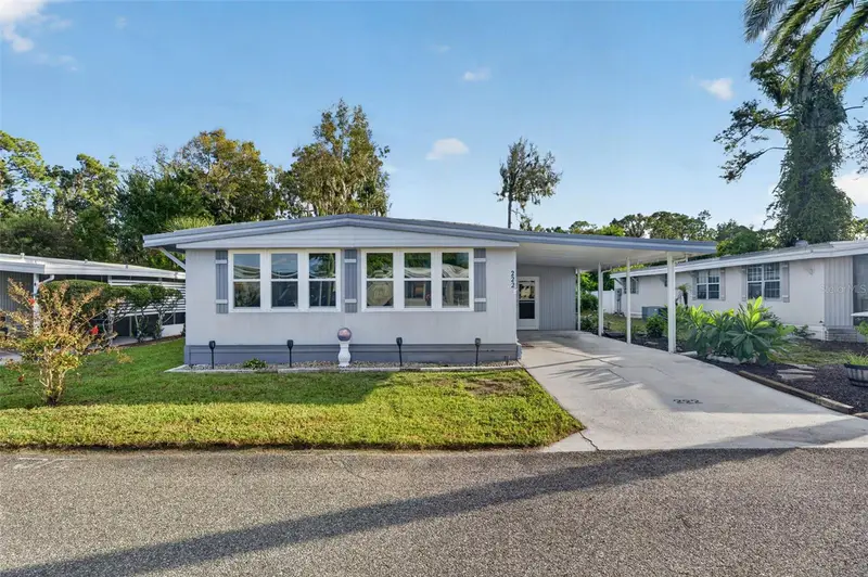 222 Paradise S, FL
