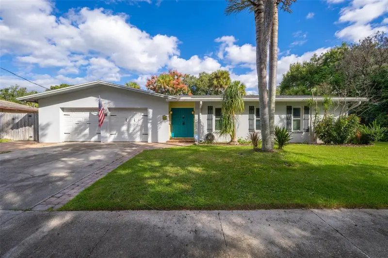 638 Orange Ct, FL