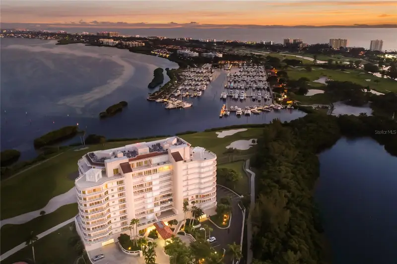 3010 Grand Bay Blvd #416, FL