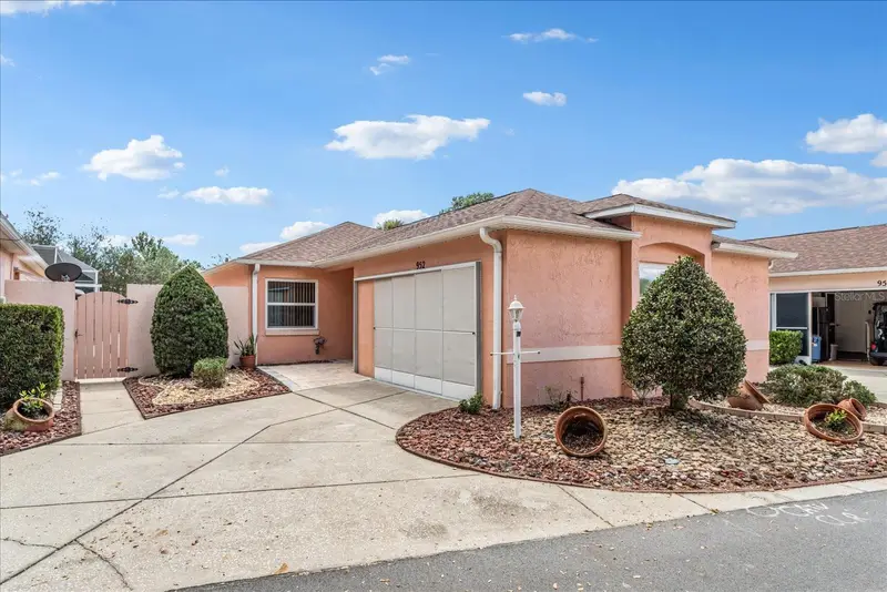 952 Avalon Ave. Ave, FL
