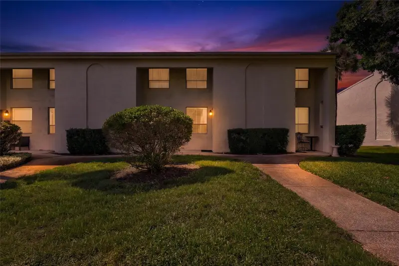4515 La Capri Ct, FL