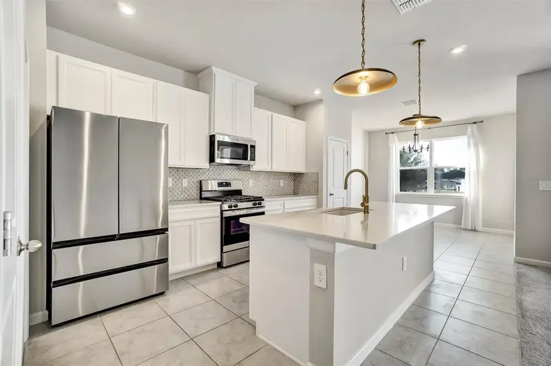 3772 Blue Mountain Way, FL