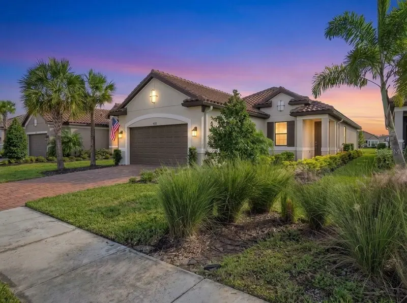 4732 Crestpoint Way, FL