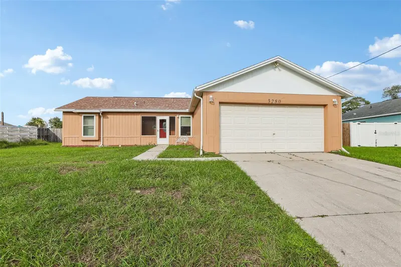 3280 Ambassador Ave, FL