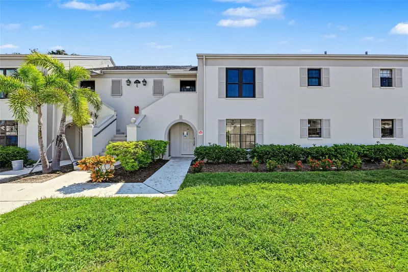 2460 Heron Ter #102e, FL