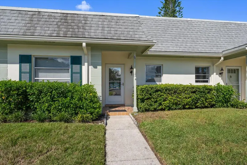 1442 Normandy Park Dr #6, FL