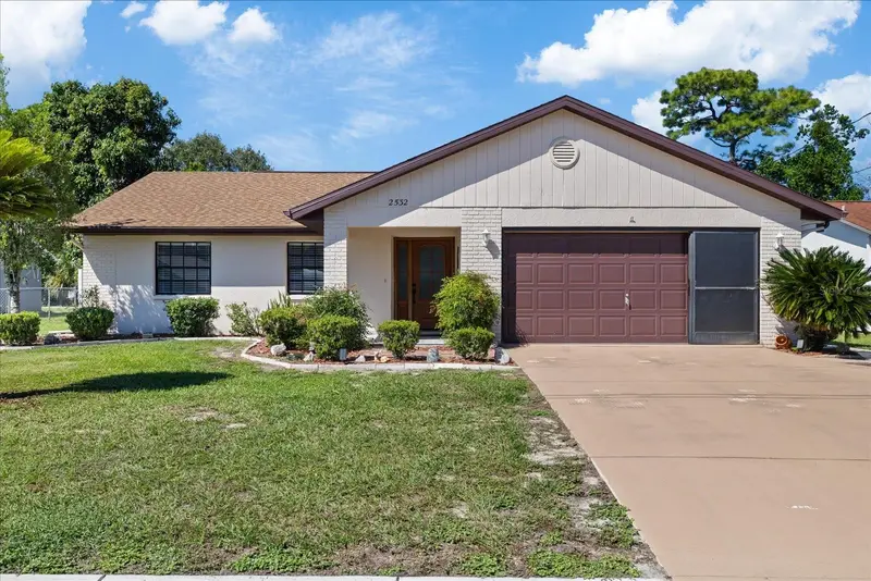 2532 Landover Blvd, FL