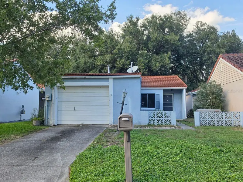 395 San Jose Dr, FL