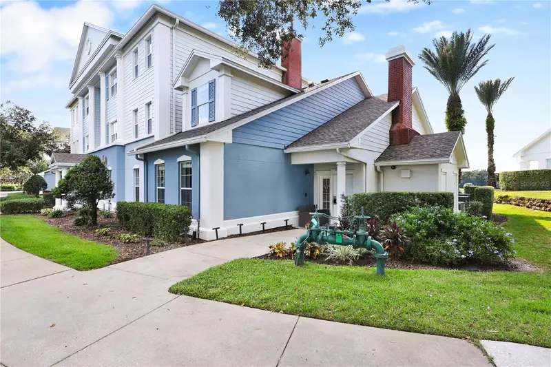 7653 Heritage Crossing Way, FL