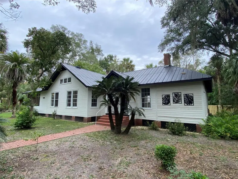 6015 Quail St, FL