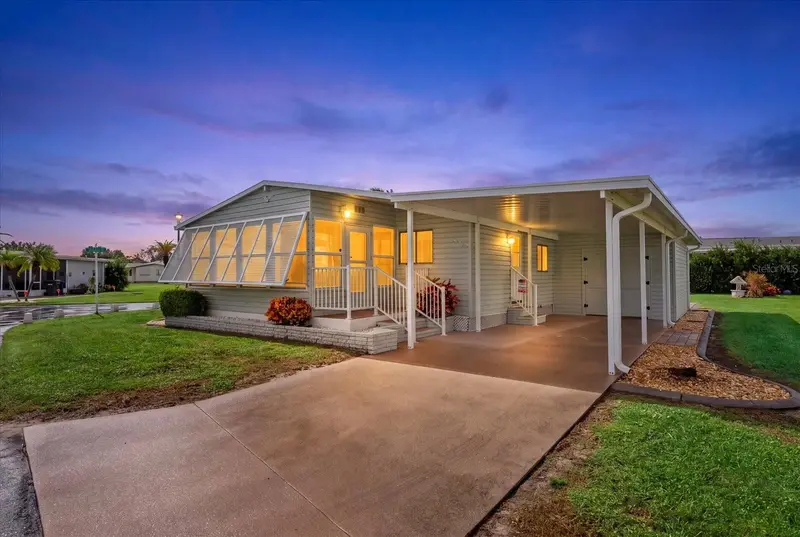 468 Spindrift S, FL