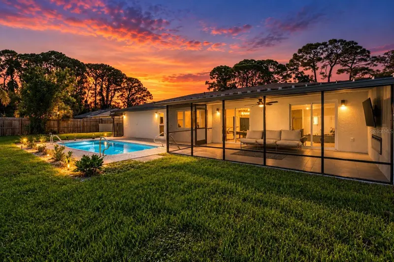 616 Brown Rd, FL