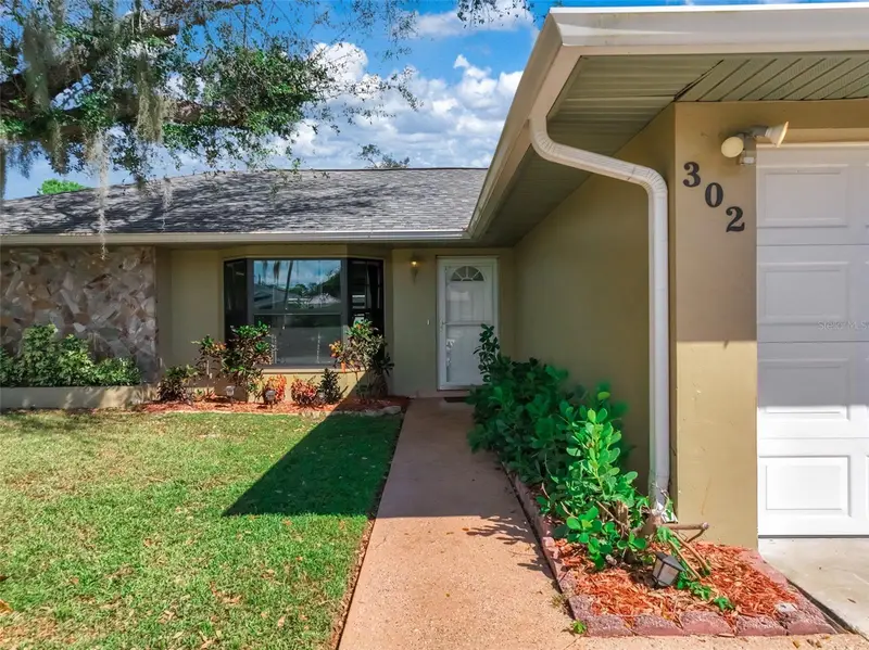 302 Lotus Ave, FL