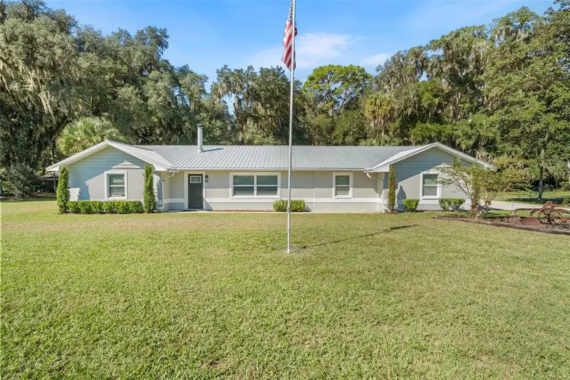 13680 Ne 38th Ave, FL