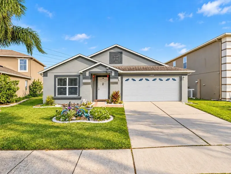 12924 Los Alamitos Ct, FL
