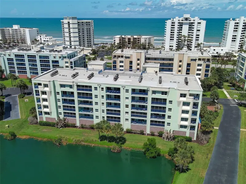 5300 S Atlantic Ave #15-202, FL