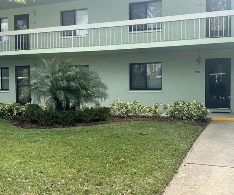 129 Caryl Way #129, FL
