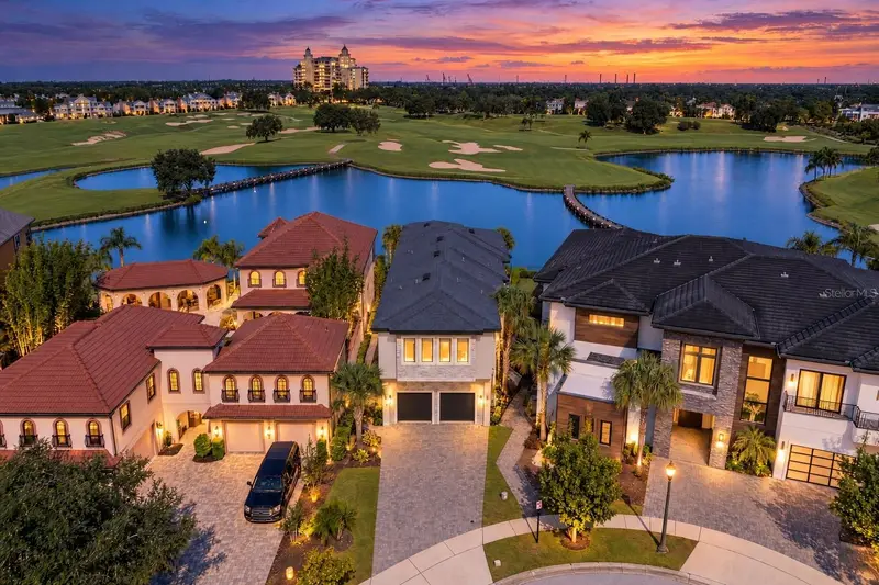1560 Corolla Ct, FL