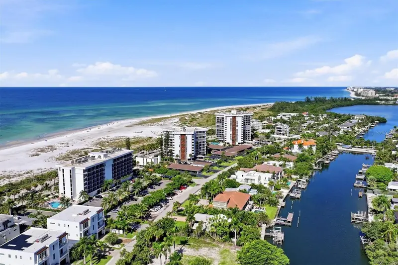 Sarasota, FL