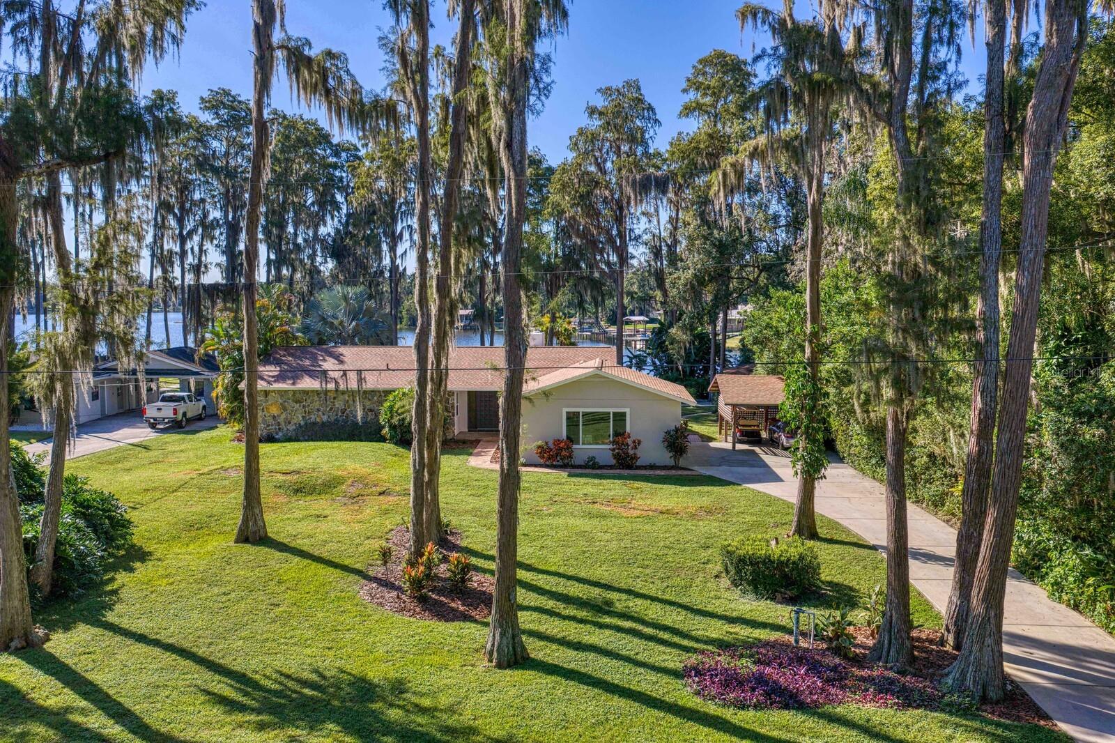 17127 Rainbow Ter, FL
