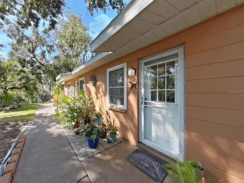 4218 Alafia Blvd, FL