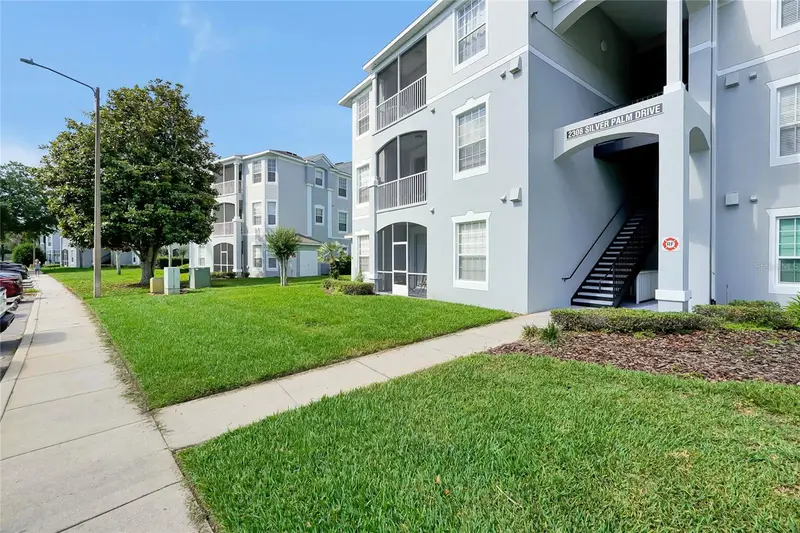 2308 Silver Palm Dr #105, FL