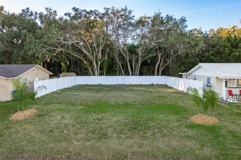 4864 Shell Stream Blvd, FL