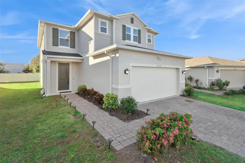 2310 Twin Flower Ln, FL