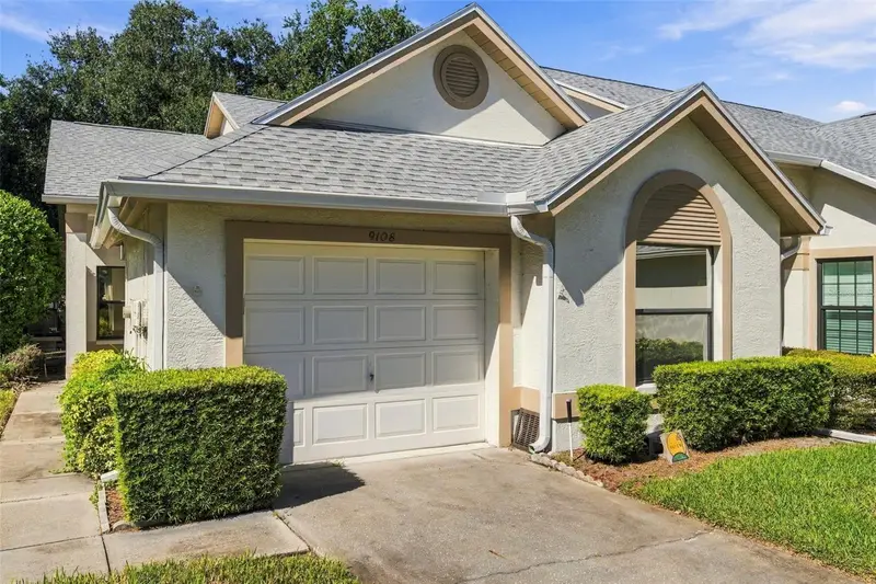 9108 Bassett Ln, FL