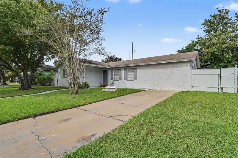 4639 Calendula Dr, FL