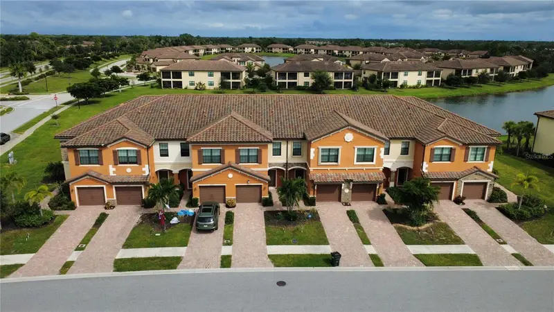 20448 Lagente Cir, FL