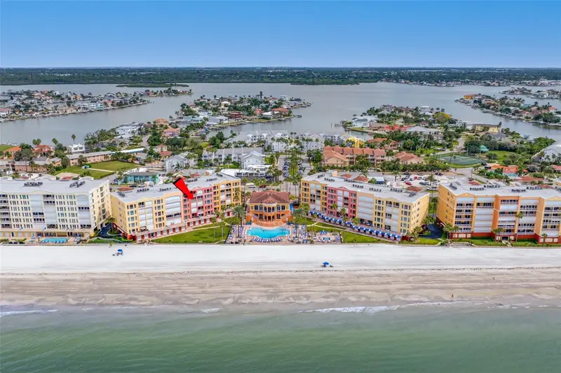 16700 Gulf Blvd #524, FL