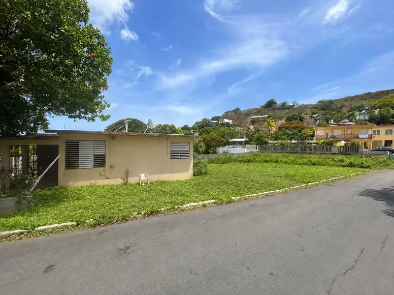 127 Luis Munoz Marin, PR