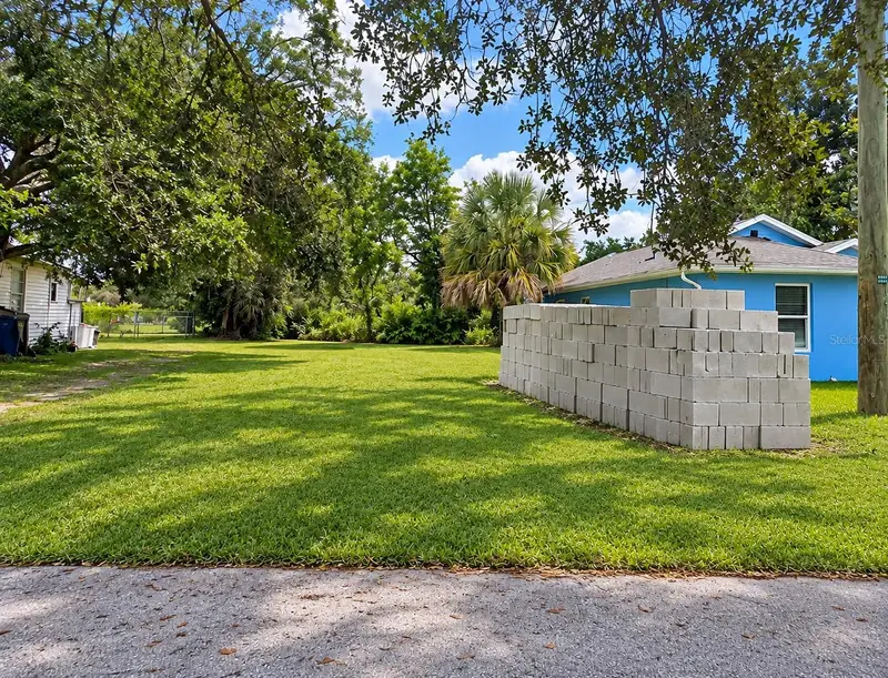 2910 E 32nd Ave, FL