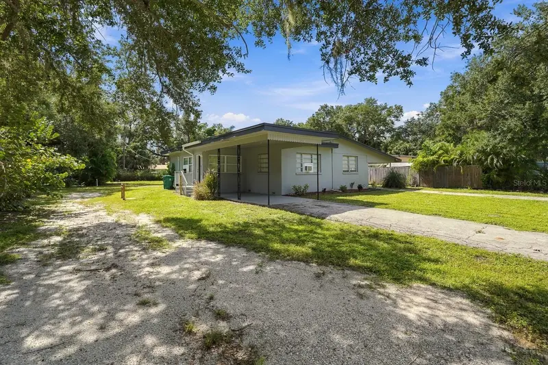 23083 Central Ave #C, FL