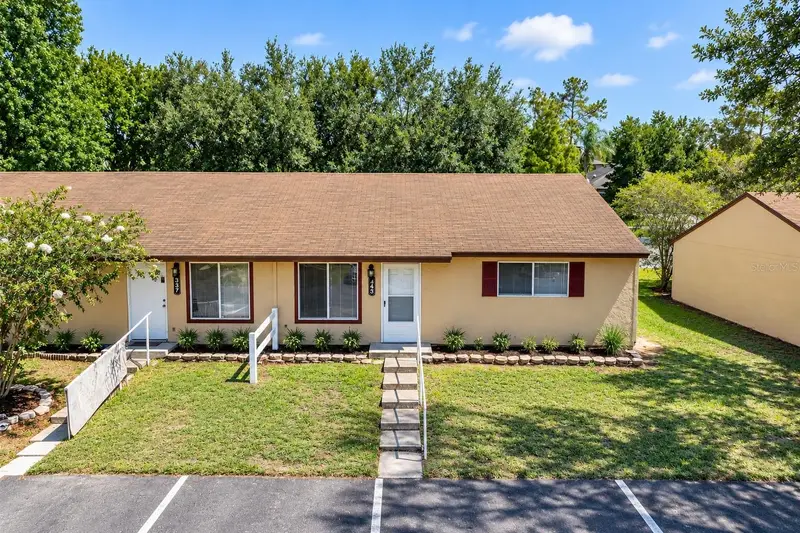 343 E Rosewood Ln #343, FL