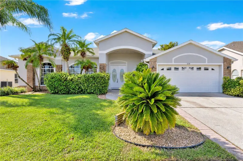 639 Lakehaven Cir, FL