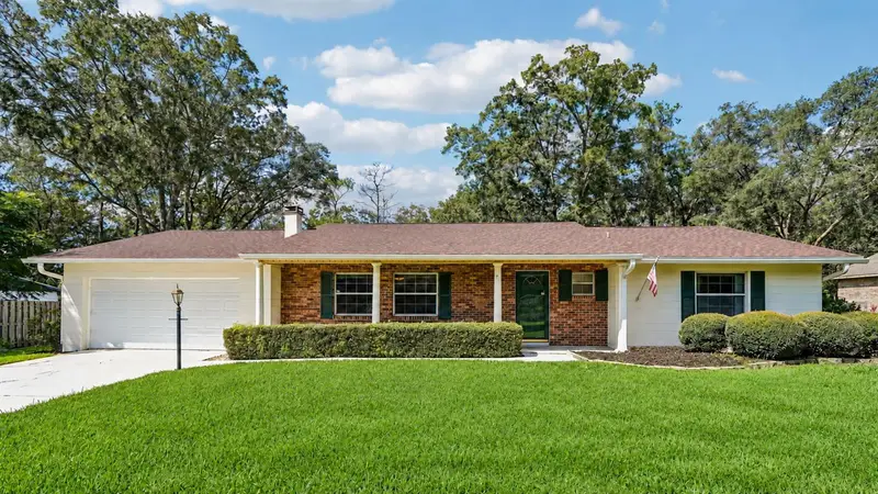 1212 Nw 39th St, FL