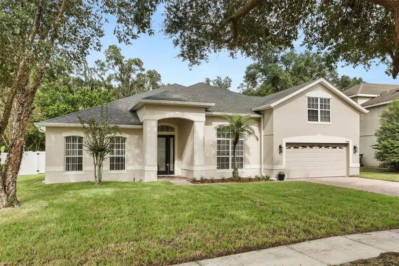 2196 Laurel Blossom Cir, FL