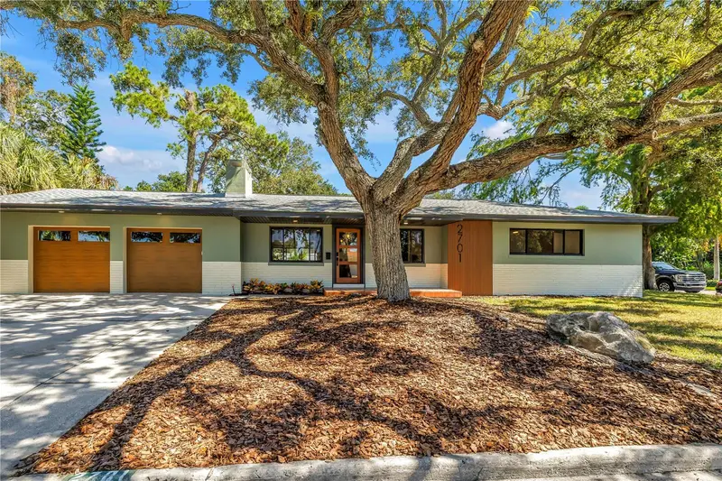 2701 Pelham Rd N, FL