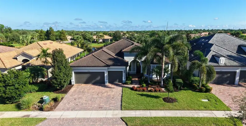 16925 Pelham Pl, FL