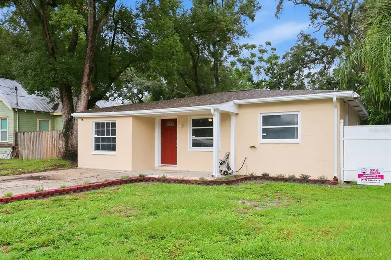 8407 N Newport Ave, FL